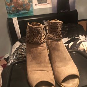 brown booties